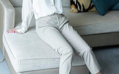 欧美高大肥白大臀